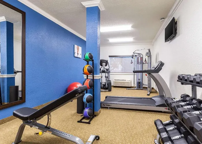Comfort Inn South Tulsa - Woodland Hills